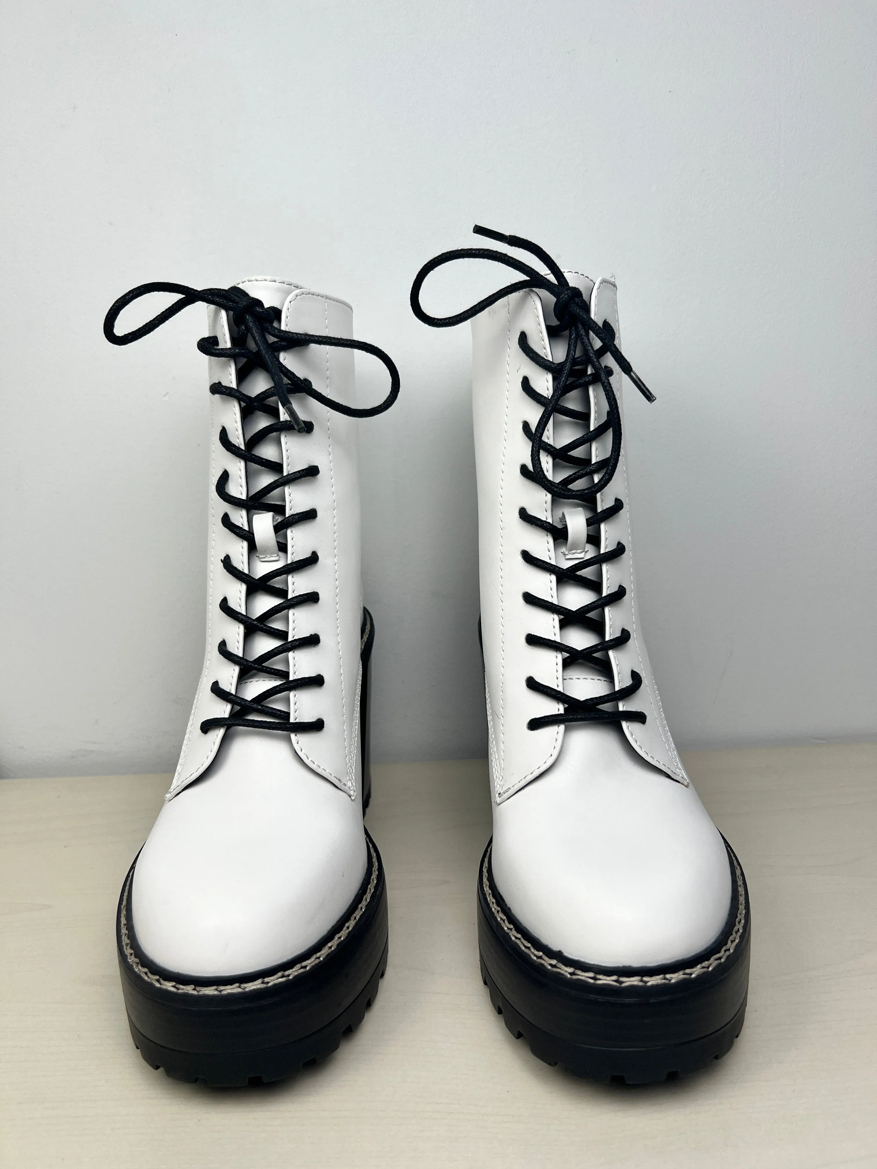 Boots Ankle Heels By Madden Girl In Black & White, Size: 9