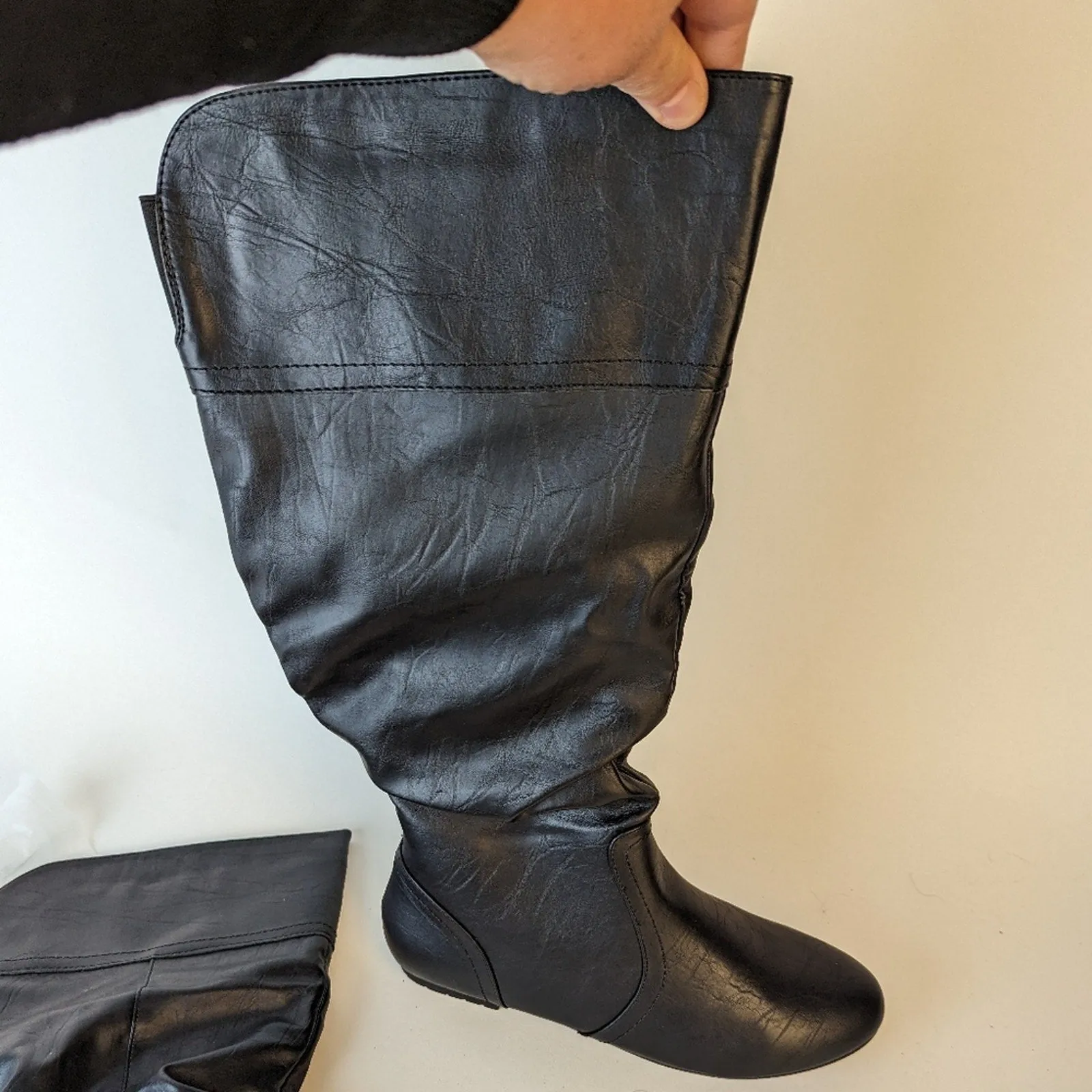 NWB Jeossy Knee High Boots - 9