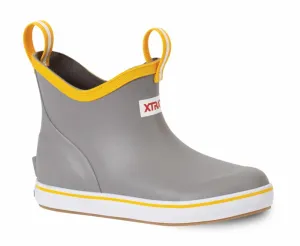 Xtratuf   Kids'  Adb Ankle Deck Boot Grey M